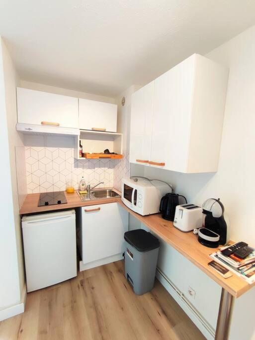 L'Escapade : Charmant T2 -Parking Gratuit, Piscine, Wifi, Clim Gruissan Exterior photo
